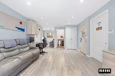 3360 Shore Parkway #4B, Brooklyn, NY 11235 - Photo 6