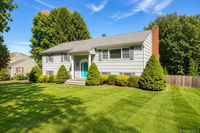 518 Manchester Road, Yorktown Heights, NY 10598 - Photo 2