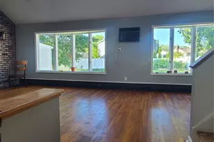 623 Nimrod Ct, North Babylon, NY 11703 - Photo 2