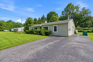 1207 Sawkill Rd, Kingston, NY 12401 - Photo 2