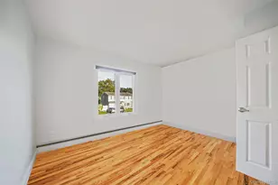 11 Susan Ct, Deer Park, NY 11729 - Photo 16