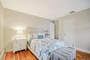 11 Susan Ct, Deer Park, NY 11729 - Photo 14