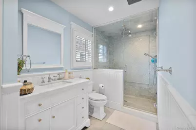 26 True Harbour Way, West Islip, NY 11795 - Photo 30