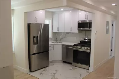 14518 106th Avenue, Jamaica, NY 11435 - Photo 8