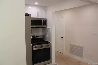 14518 106th Avenue, Jamaica, NY 11435 - Photo 10