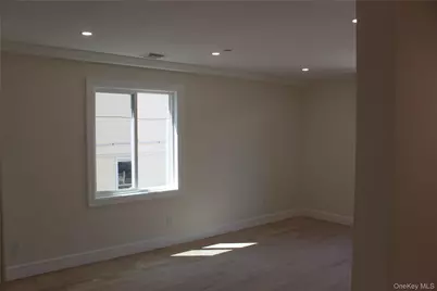 14518 106th Avenue, Jamaica, NY 11435 - Photo 32