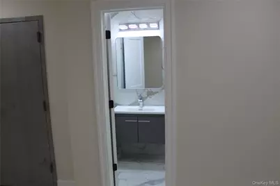 14518 106th Avenue, Jamaica, NY 11435 - Photo 24