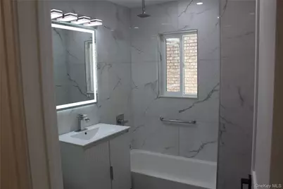14518 106th Avenue, Jamaica, NY 11435 - Photo 6