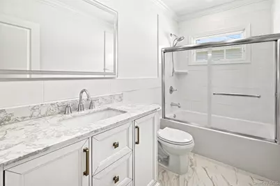 148 Latham Road, Mineola, NY 11501 - Photo 22