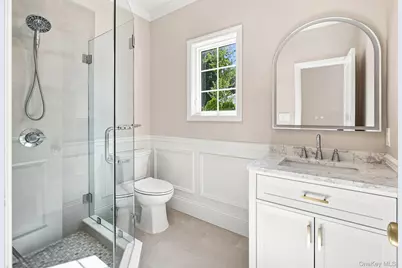 148 Latham Road, Mineola, NY 11501 - Photo 6