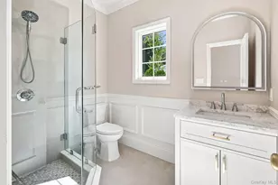 148 Latham Rd, Mineola, NY 11501 - Photo 6