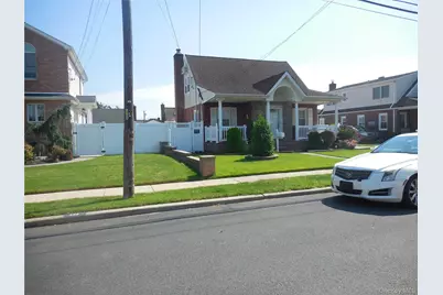 149 Rule Street, Franklin Square, NY 11010 - Photo 2
