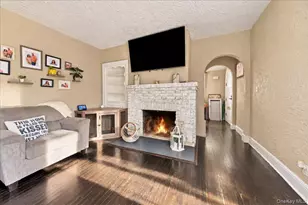 201 Park Dr, Eastchester, NY 10709 - Photo 6