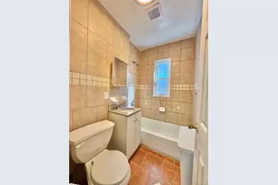 10935 202nd Street, Jamaica, NY 11412 - Photo 10