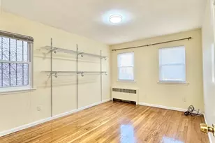 109-35 202nd St, Jamaica, NY 11412 - Photo 6