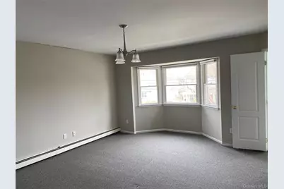 239 Cleveland Avenue, Mineola, NY 11501 - Photo 2