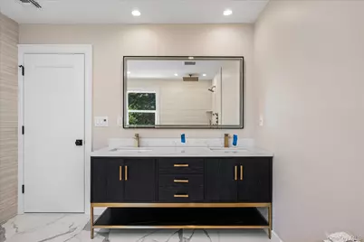 183 Park Lane, Massapequa, NY 11758 - Photo 22