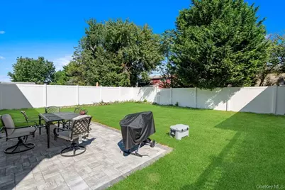 183 Park Lane, Massapequa, NY 11758 - Photo 28