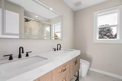 183 Park Lane, Massapequa, NY 11758 - Photo 18