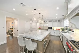 10 Yardley Dr, Dix Hills, NY 11746 - Photo 8