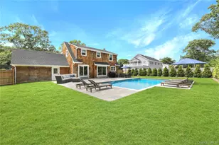 16 Pin Oak Ln, Westhampton Beach, NY 11978 - Photo 32