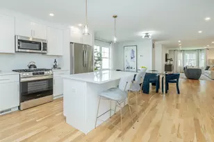 59 Edgewood Rd, Port Washington, NY 11050 - Photo 6