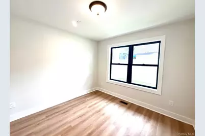 161 Union Avenue #5, Lynbrook, NY 11563 - Photo 10