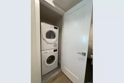23-23 30th Road #4D, Astoria, NY 11102 - Photo 8
