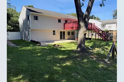 43 Newtown Avenue, Selden, NY 11784 - Photo 20