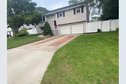 43 Newtown Avenue, Selden, NY 11784 - Photo 2
