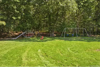 11 Juniper Court #11, Selden, NY 11784 - Photo 20