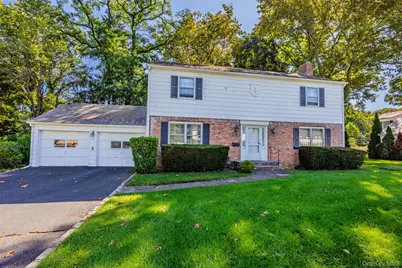 52 Borglum Road, Manhasset, NY 11030 - Photo 1