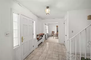 52 Borglum Rd, Manhasset, NY 11030 - Photo 2