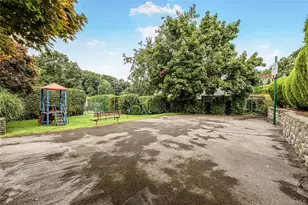 11 Jackson Ave, Scarsdale, NY 10583 - Photo 28