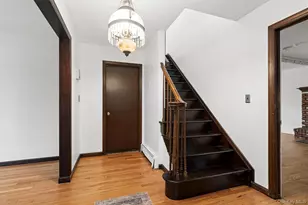614 Twin Hills Ct, Northport, NY 11768 - Photo 6