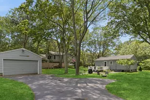 28 The Trail, Hampton Bays, NY 11946 - Photo 2