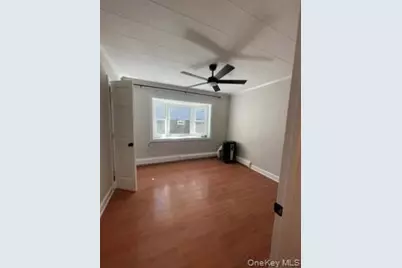 26 2nd Avenue #1 (first floor), Bay Shore, NY 11706 - Photo 6