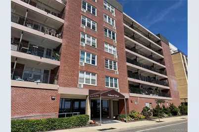1 E Broadway #3D, Long Beach, NY 11561 - Photo 2