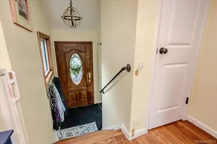 91 Flower Rd, Valley Stream, NY 11581 - Photo 2