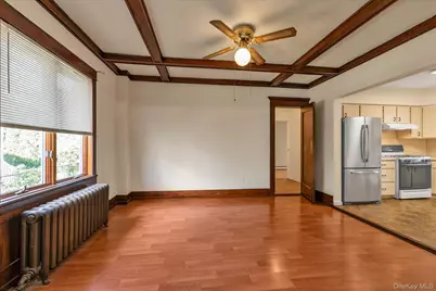 585 Seaman Avenue, Baldwin, NY 11510 - Photo 6