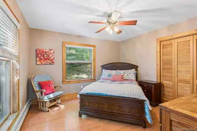 1745 Bayview Avenue, Mattituck, NY 11952 - Photo 14