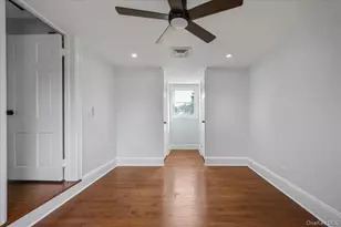336 W Seaman Ave, Freeport, NY 11520 - Photo 16