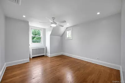 336 W Seaman Avenue, Freeport, NY 11520 - Photo 14