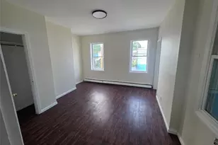 127 W Parmenter St, Newburgh, NY 12550 - Photo 2
