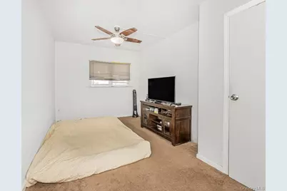 2951 Kingsland Avenue, Bronx, NY 10469 - Photo 22