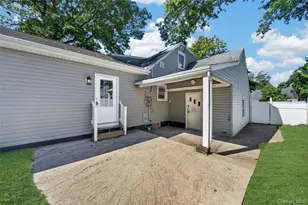 10 Field Pl, Huntington Station, NY 11746 - Photo 28