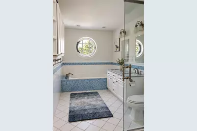 33 Grand Park Avenue, Scarsdale, NY 10583 - Photo 20