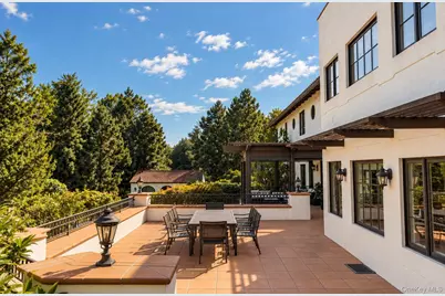 33 Grand Park Avenue, Scarsdale, NY 10583 - Photo 28