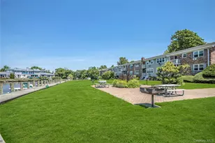246 Fairharbor, Patchogue, NY 11772 - Photo 18