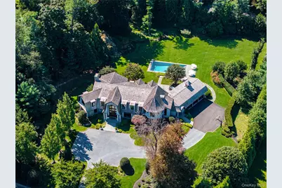 2 Hidden Pond Drive, Old Westbury, NY 11568 - Photo 8